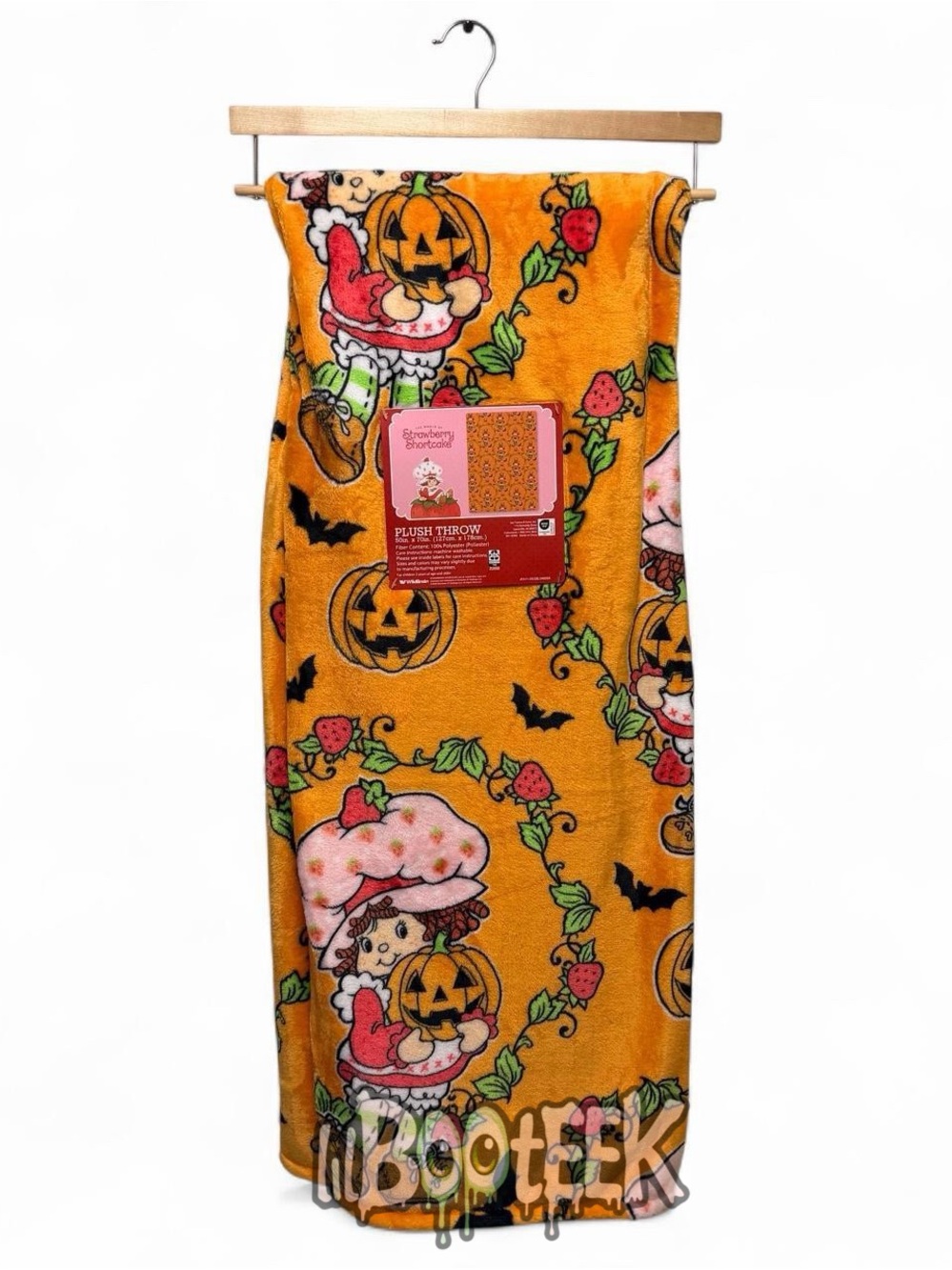 Strawberry Shortcake Halloween Orange Plush Throw Blanket Pumpkin Bats VIRAL